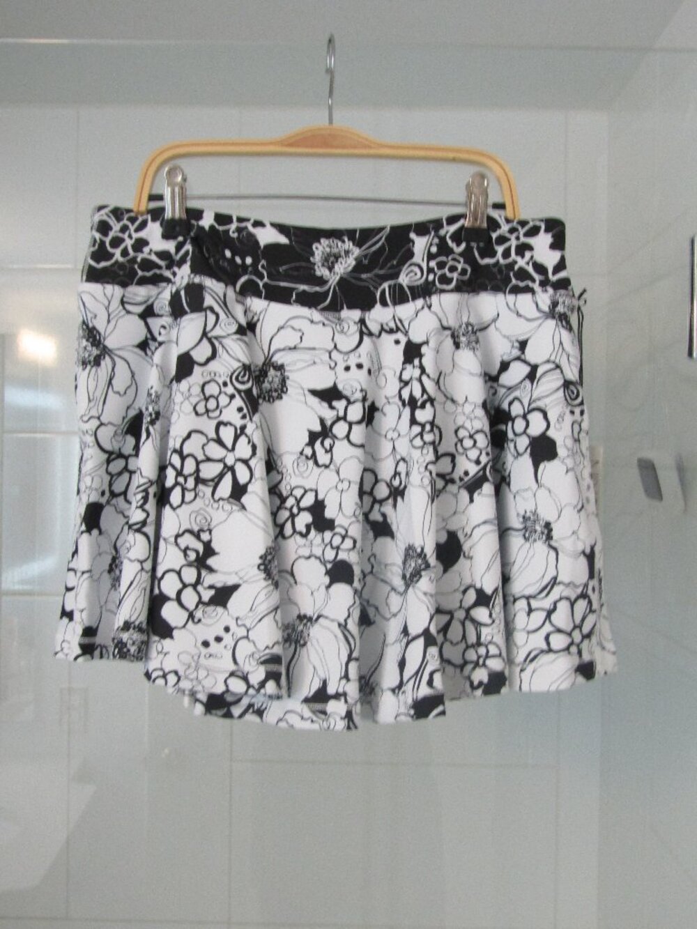 WATSKIN Isabel Tennis Skirt in Black & White Print--BNWT's--XL